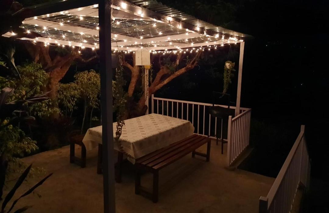 Aaravi Garden Homestay Kalimpong Exterior photo